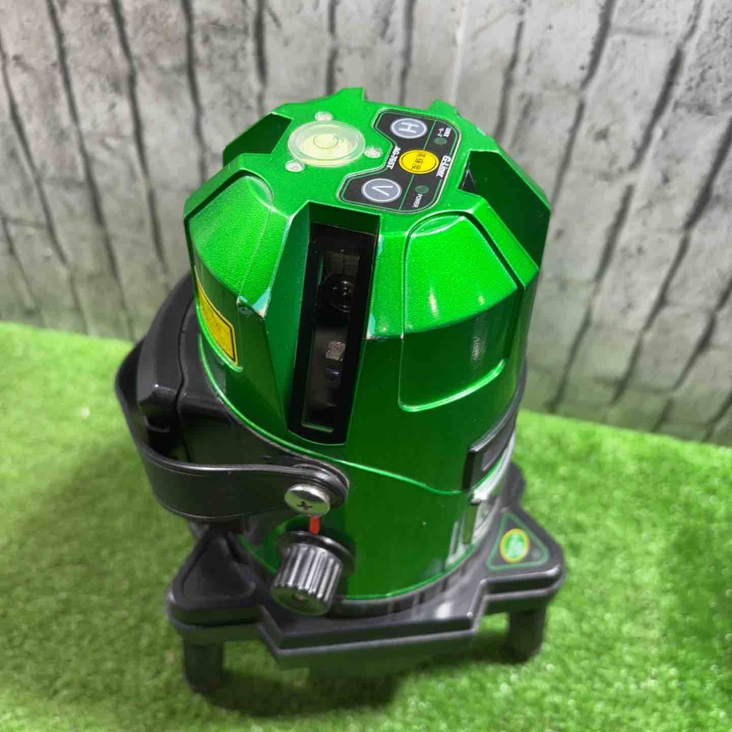 高輝度自動探知グリーンレーザー墨出し器