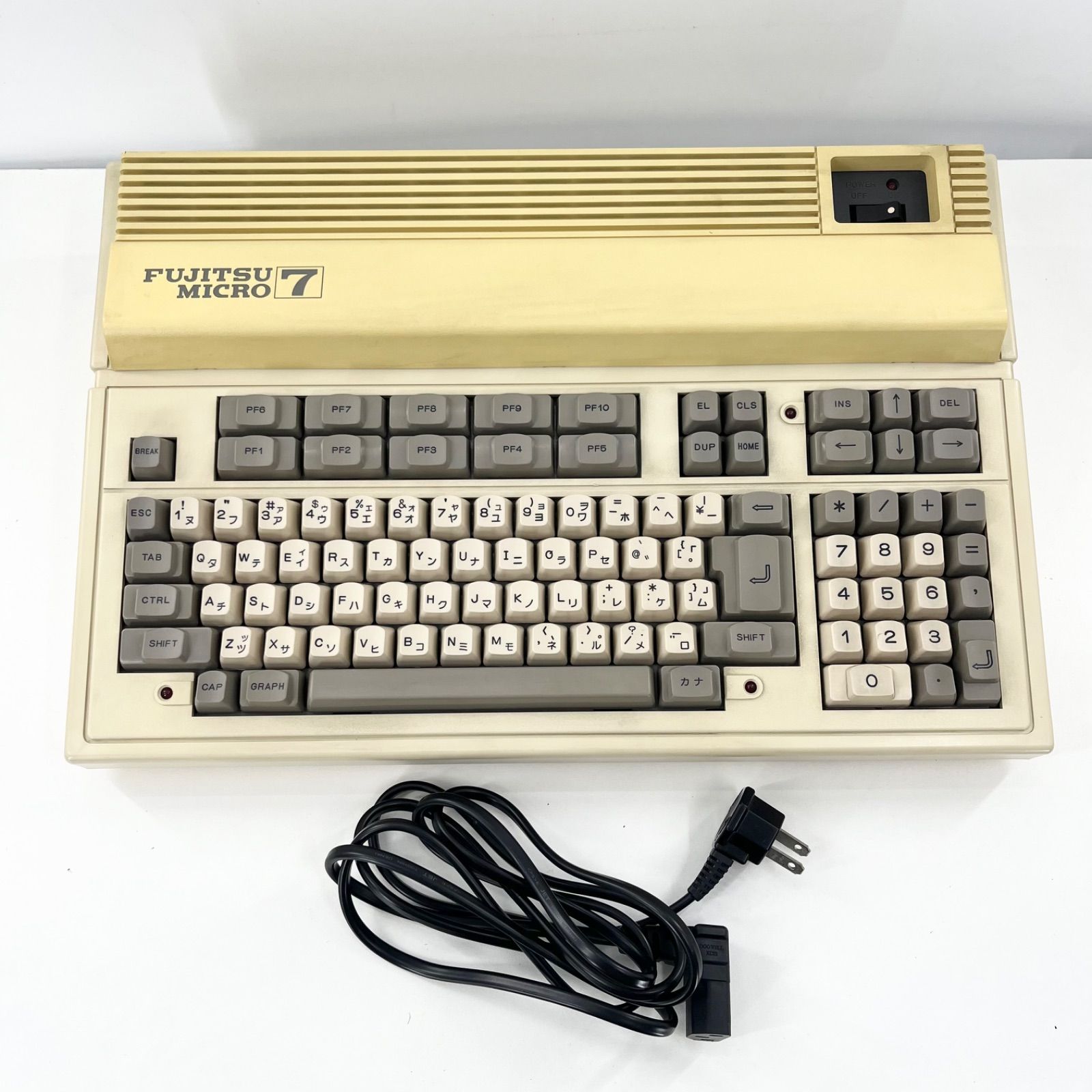 FUJITSU 富士通 MICRO 7 MB25010 レトロ パーソナルコンピュータ