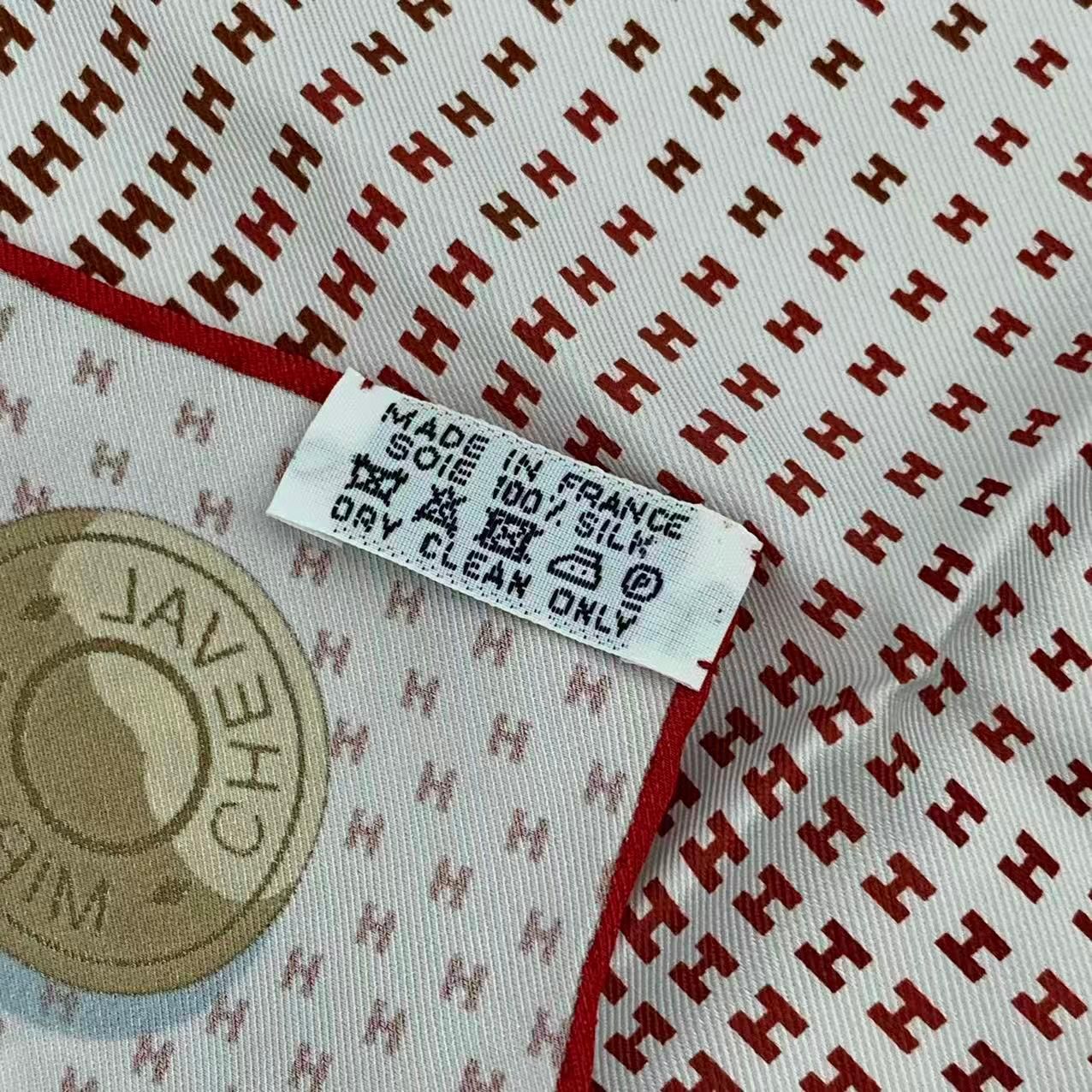 新品同様 HERMES エルメス スカーフ カレ70 幻影の馬 Cheval Mirage