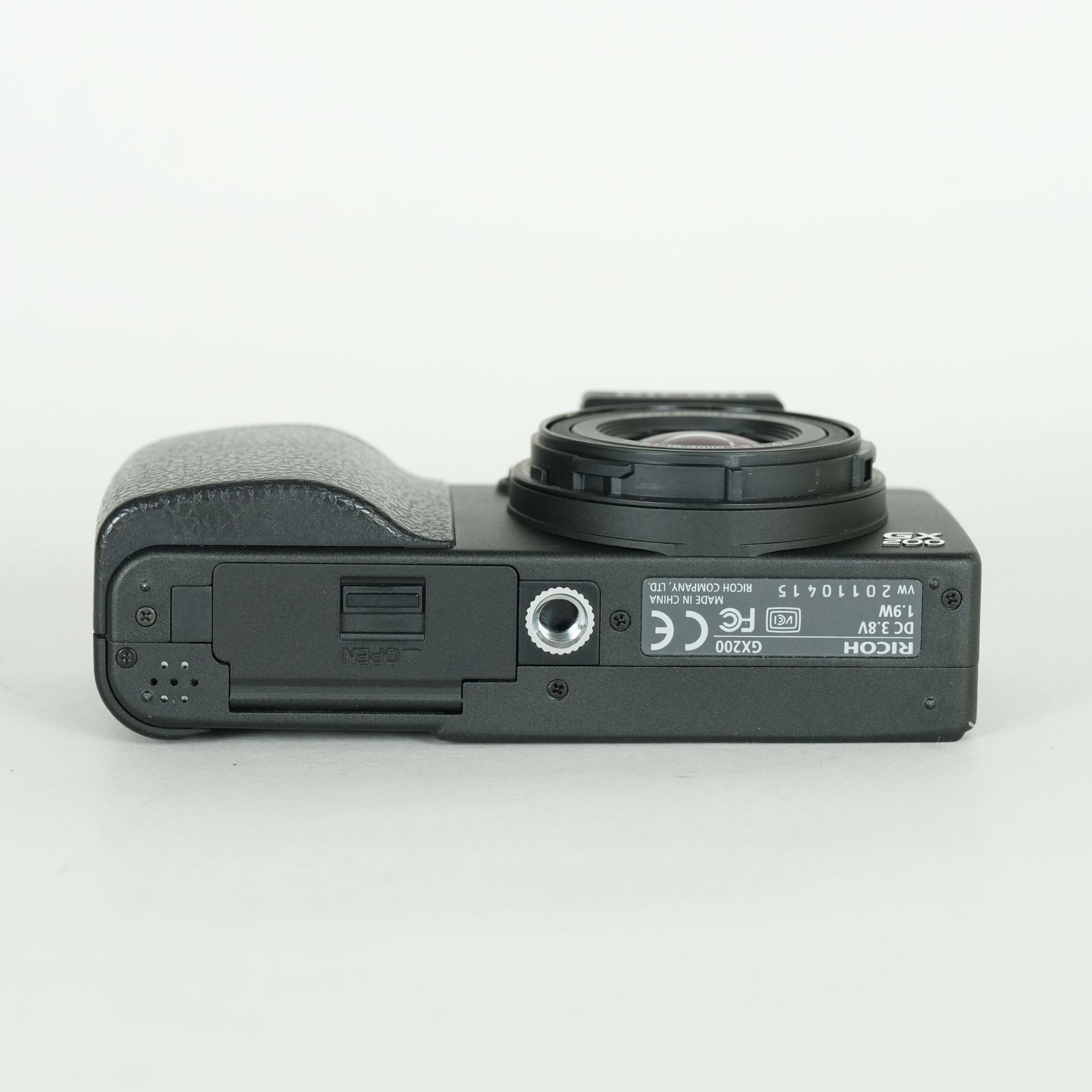 RICOH☆GX200 VF-1 外付けファインダー付属☆高級コンデジ☆現状品 RICOH☆GX200 VF-1 外付けファインダー付属☆高級コンデジ☆現状品