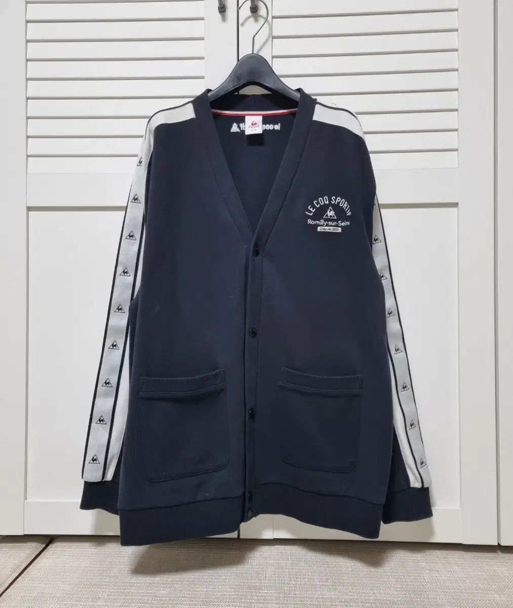 バーバリー BURBERRY カーディガン BURBERRY（カーディガン）のフリマ