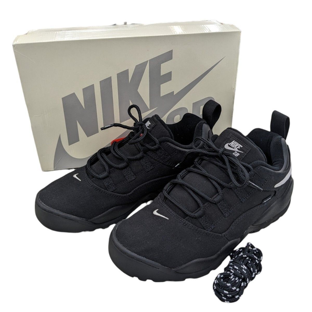 NIKE SB SUPREME ナイキエスビー シュプリーム Darwin Low Black 