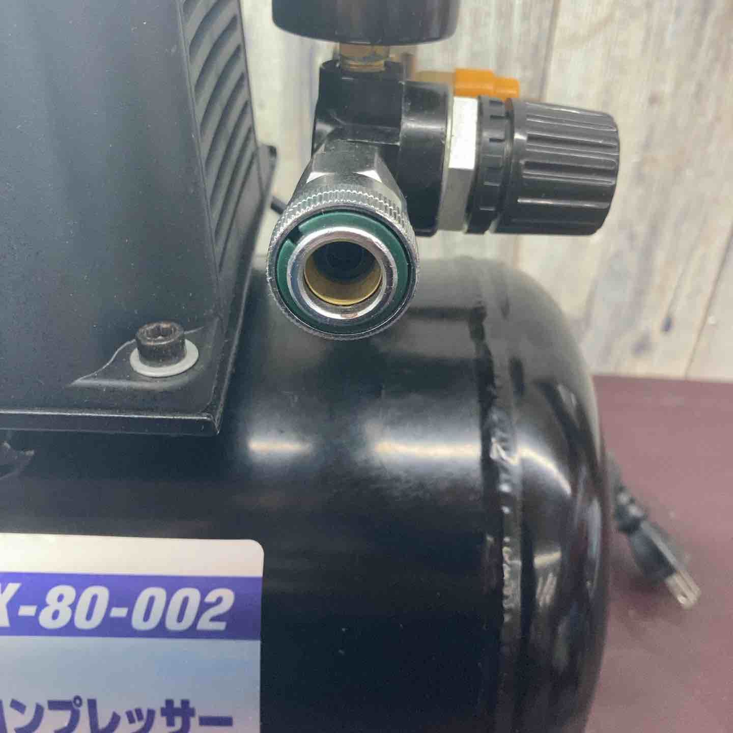 中古品】LIFELEX(ライフレックス) オイルレスエアコンプレッサー LFX