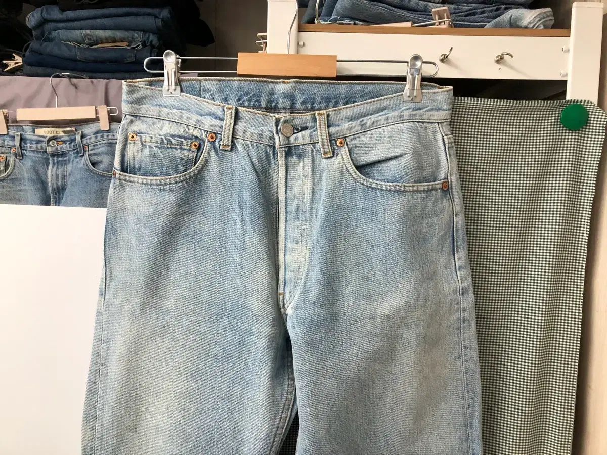 80s リーバイス501XX バレンシア工場555 USA ウエスト34 胴囲82 - メルカリ