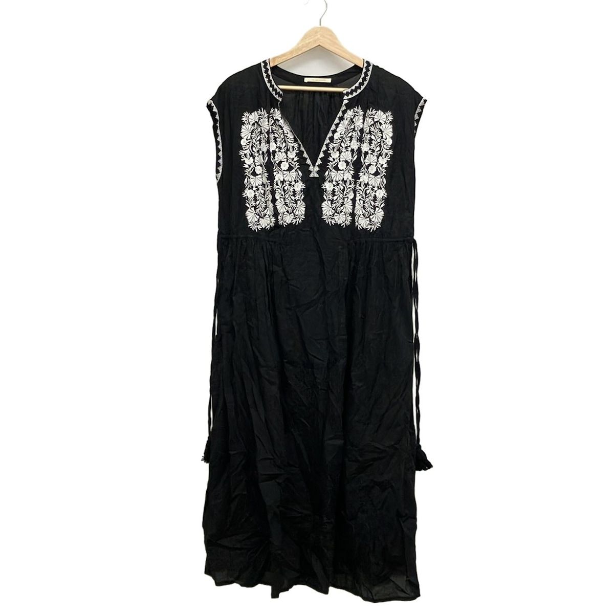 NE QUITTEZ PAS(ヌキテパ) ワンピース レディース - 黒×白