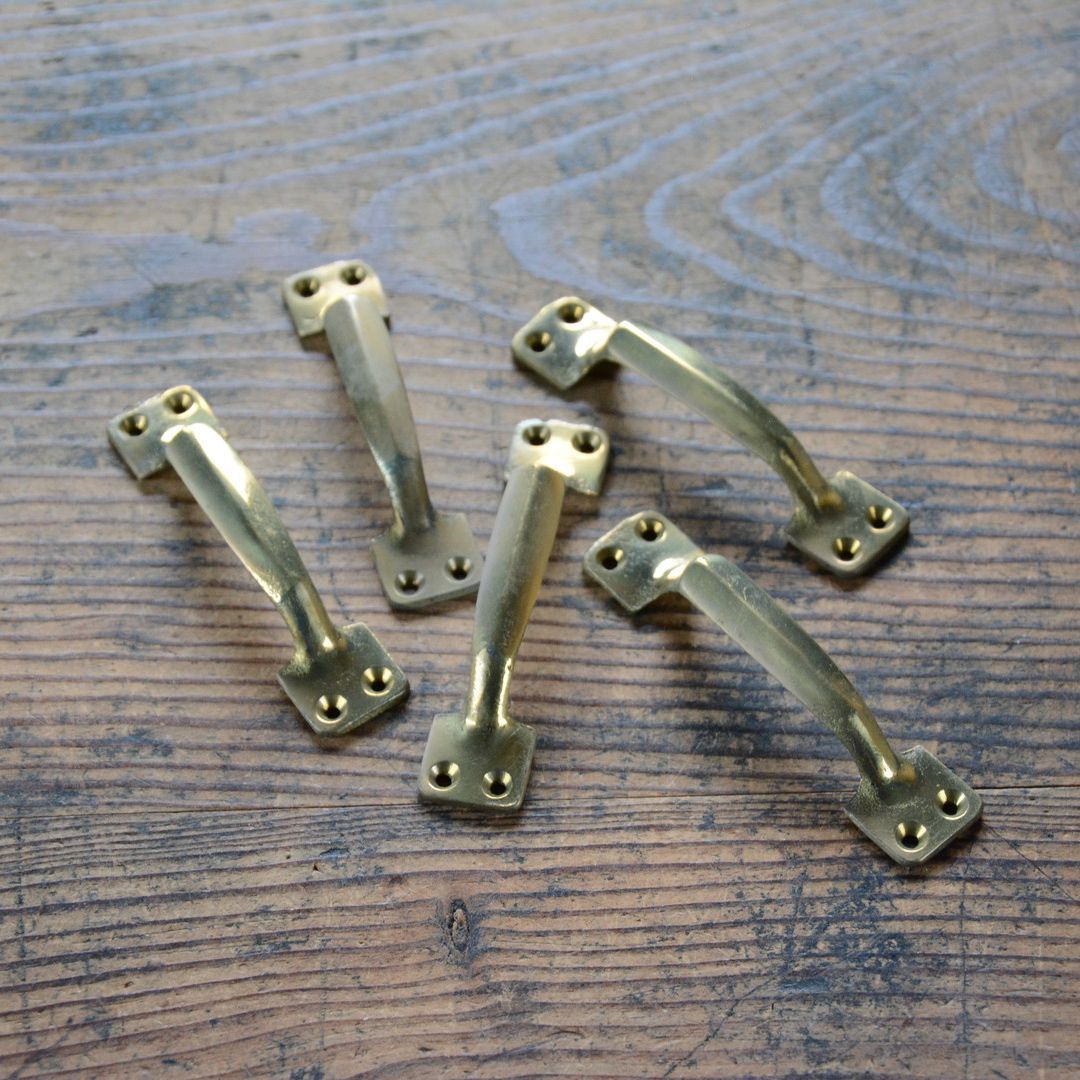 No.2381 古い背山フランス取手 真鍮鋳物 86mm 5個SET 未使用 デッド
