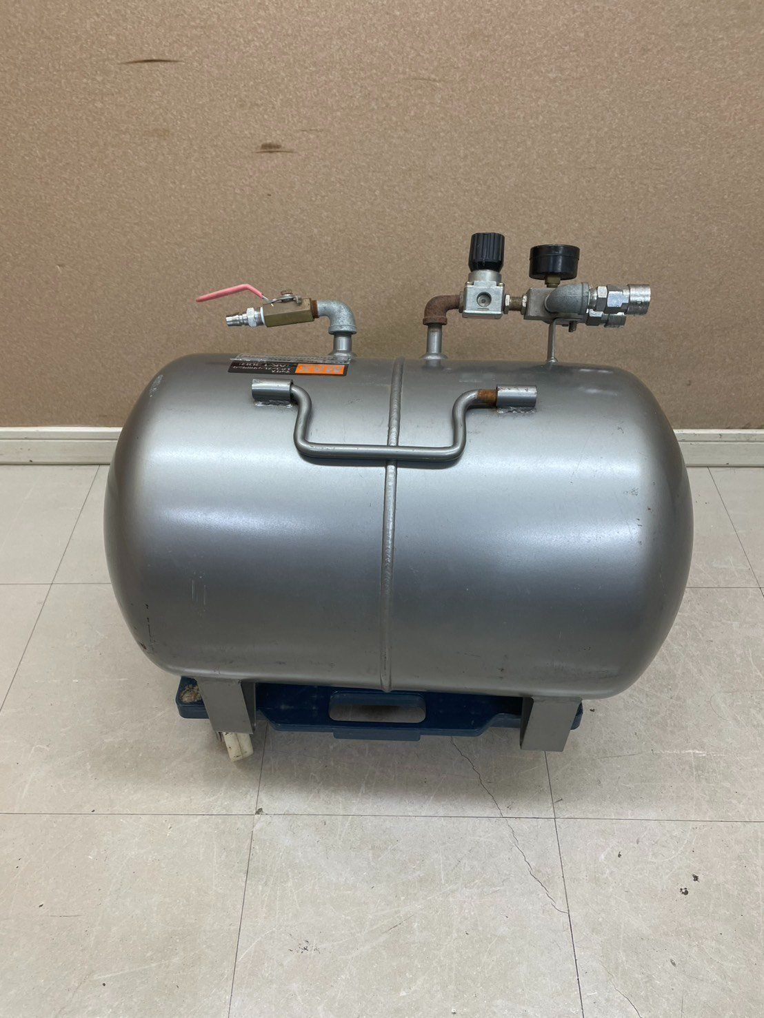  マックス MAX エアコンプレッサ用タンク AK-T 30 R エアコンプレッサ用サブタンク エアータンク L 9.9 kg|cm² 空圧 その他 エアーツール