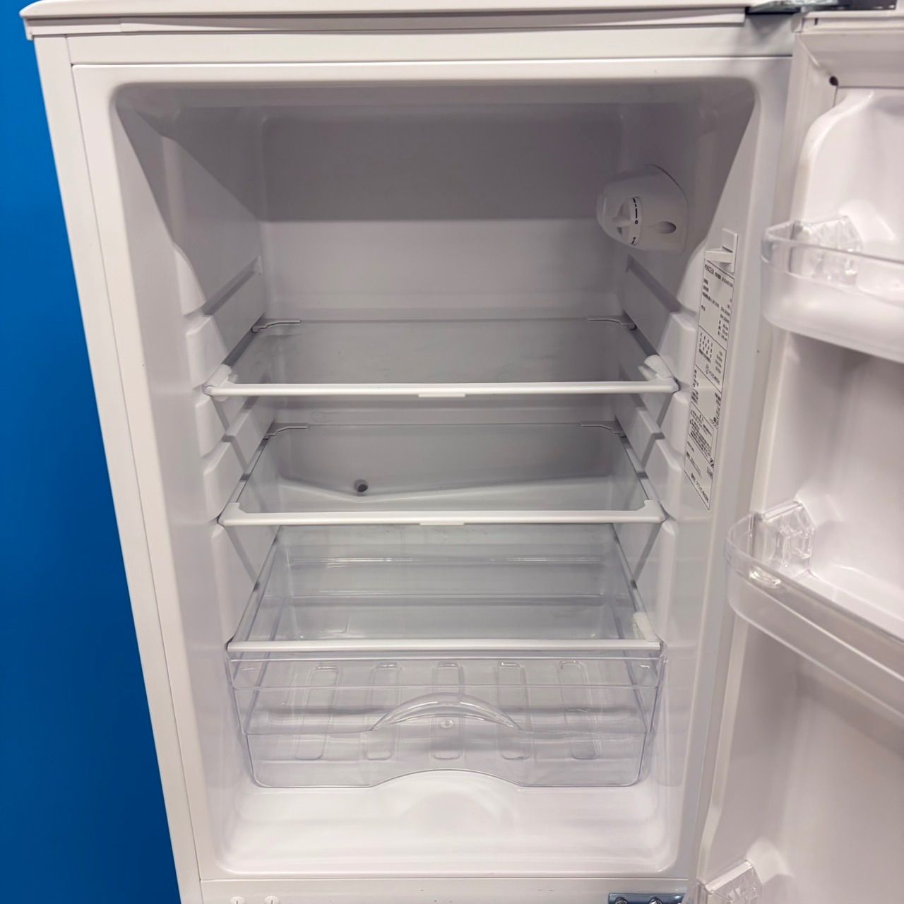 650 冷蔵庫 一人暮らし 小型 2024年製 洗濯機も有 極美品 右開き 半年