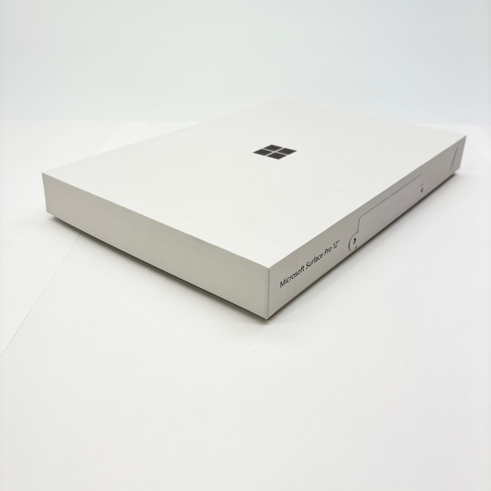 新品未開封 Microsoft Surface Pro 12インチ EP2-27651 プラチナ 12