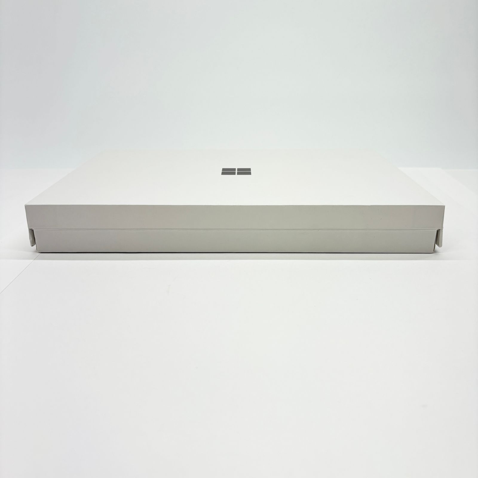 新品未開封 Microsoft Surface Pro 12インチ EP2-27651 プラチナ 12