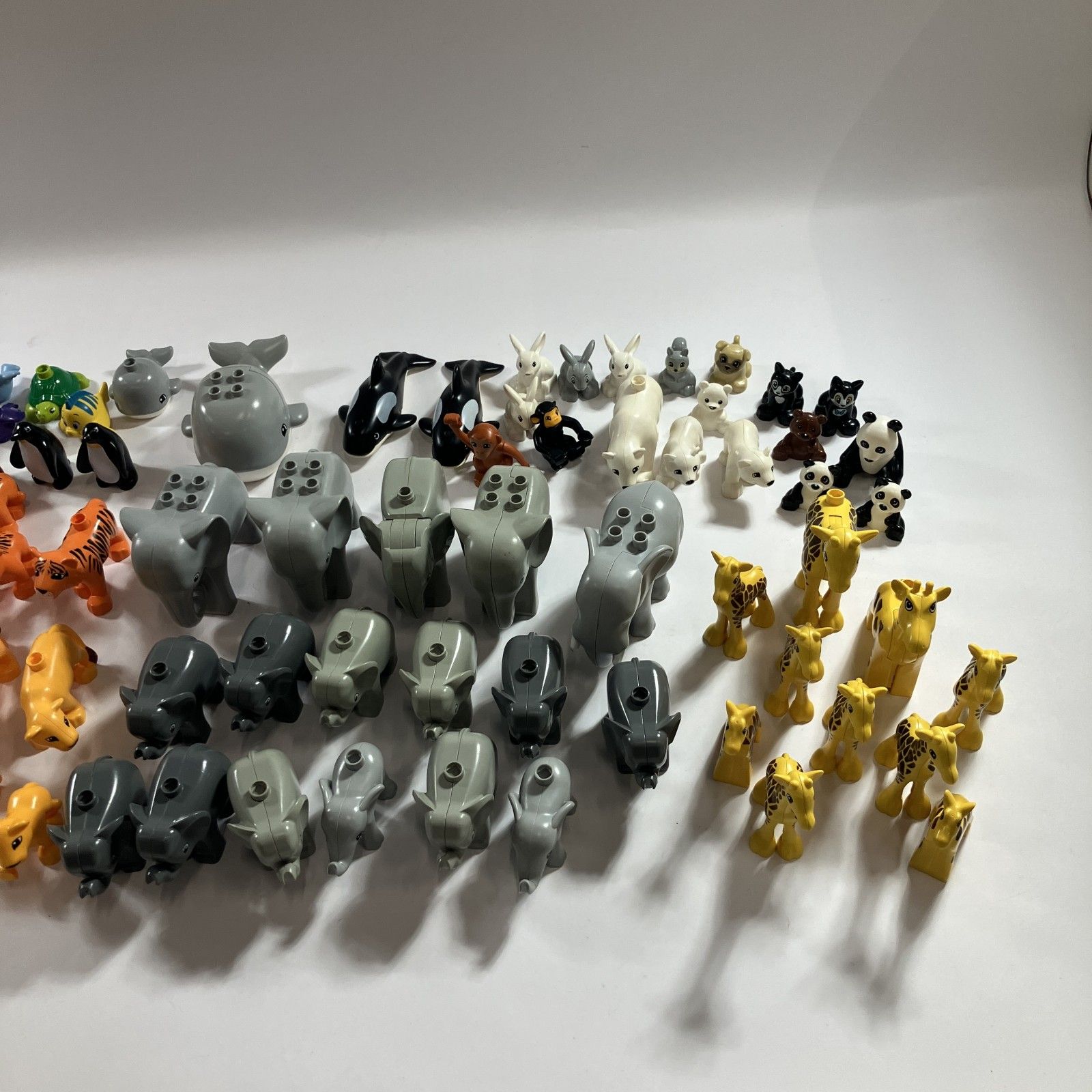  まとめ商品 LEGO レゴ DUPLO デュプロ その他 フィグ 動物フィグ 基礎板 ビンテージ 9.5 kg LEGO(レゴ) ブロック玩具