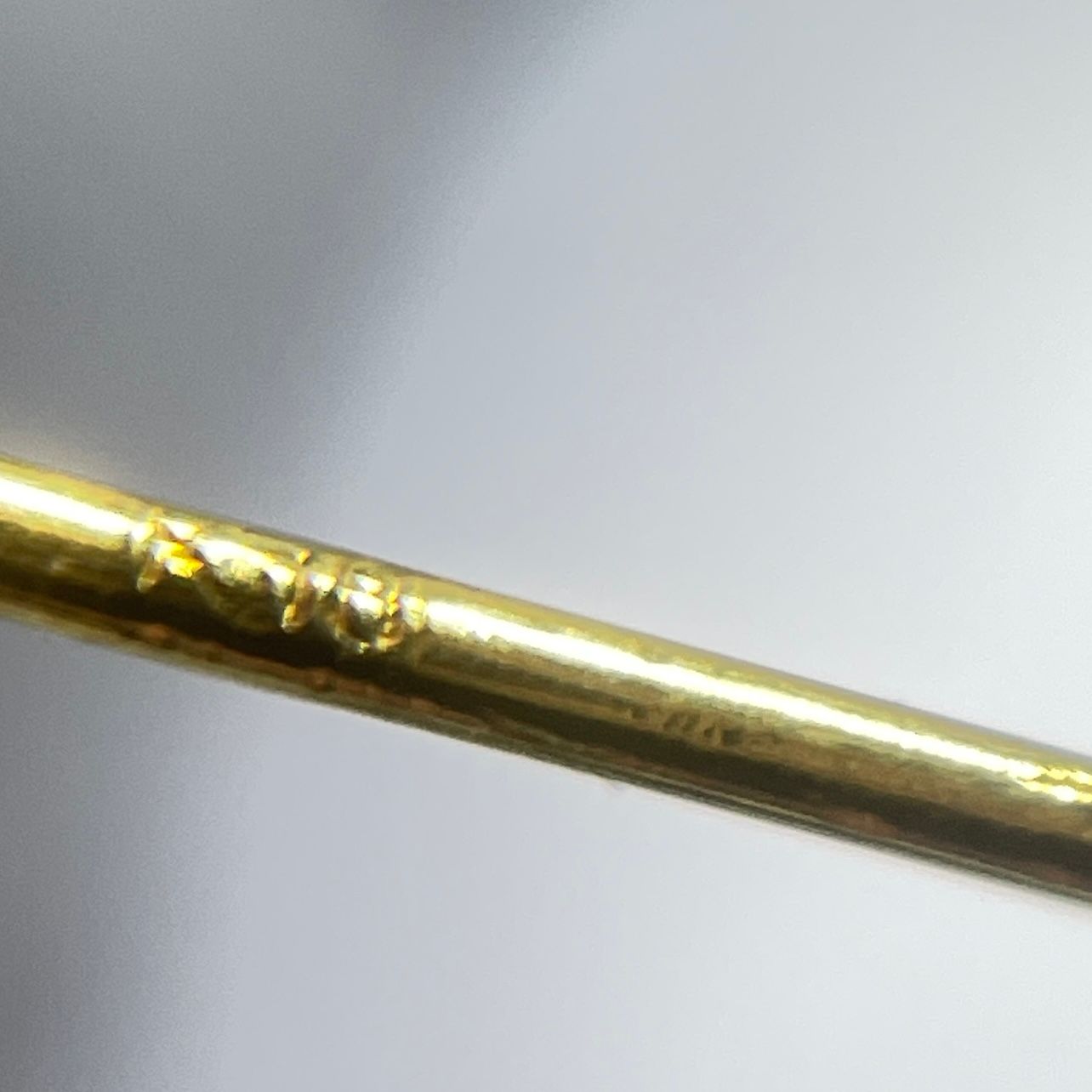 ☆ K18刻印 18金 ゴールド スタッドピアス 両耳ピアス オレンジ ポスト 