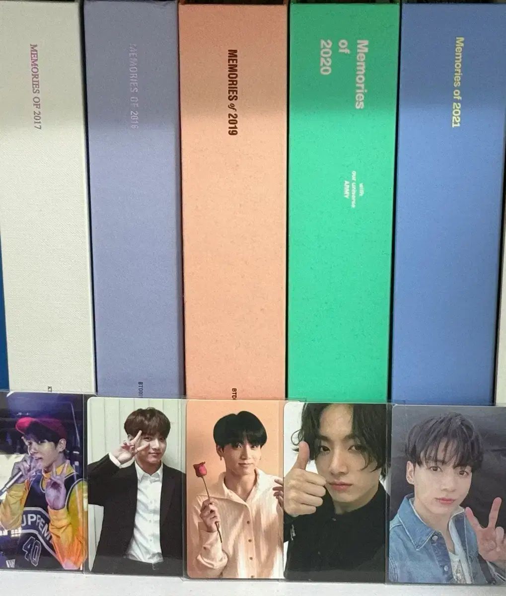 BTS メモリーズ DVD ジョングク トレカ 含む