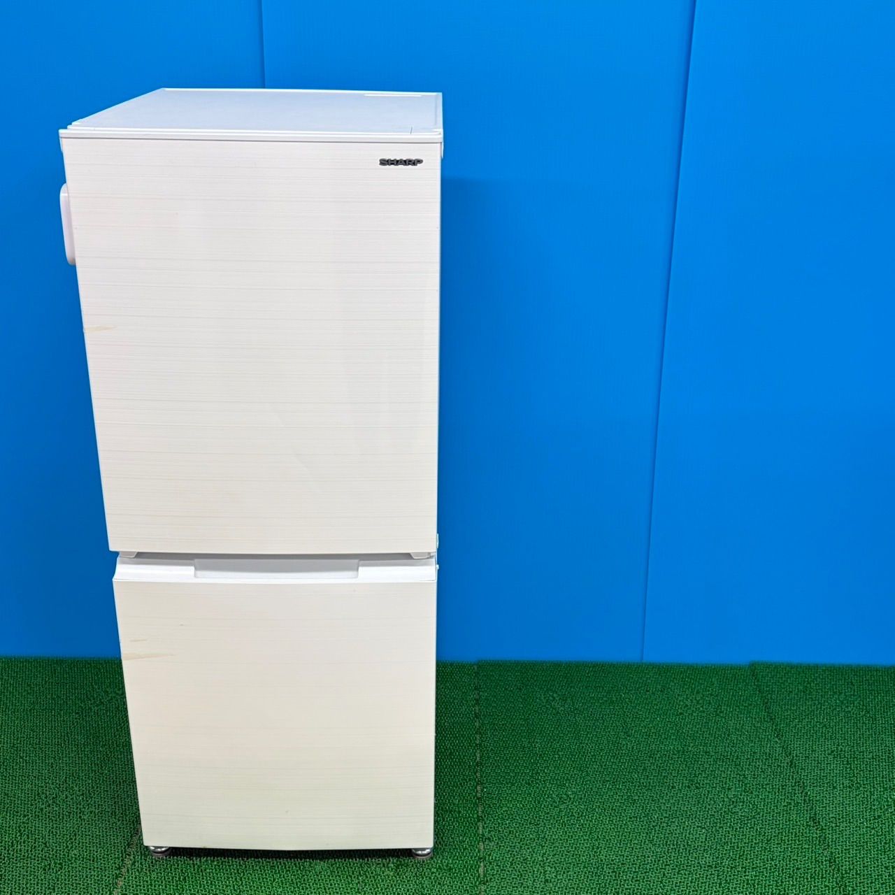 653 格安 半年保証付 SHARP 冷蔵庫 小型 一人暮らし 洗濯機も有