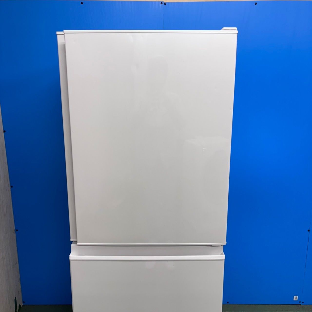 654 三菱 大型冷蔵庫 2022年製 330L 300L強 小型 一人暮らし 家庭用