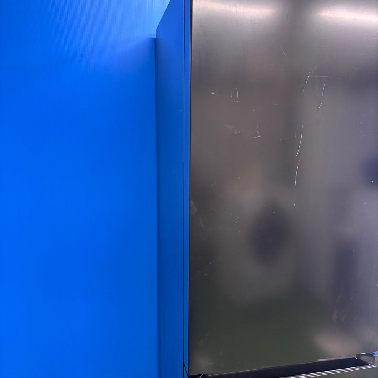 663 大きめ 中型冷蔵庫 小型 274L 200L強 小型 一人暮らし 右開き 2