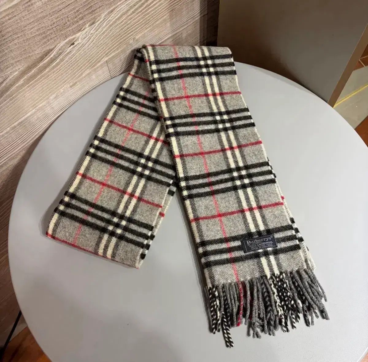 Burberrys バーバリー　マフラー wnzm バーバリー BURBERRYS マフラー キャメル色 黒 赤 白 チェック柄