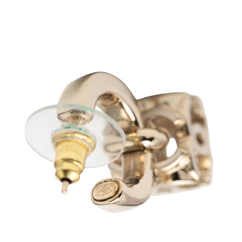 ジャンク　CHANEL ロゴ入りフープピアス　キューブ　ゴールド シャネル ココマーク キューブ フープピアス シャンパンゴールド