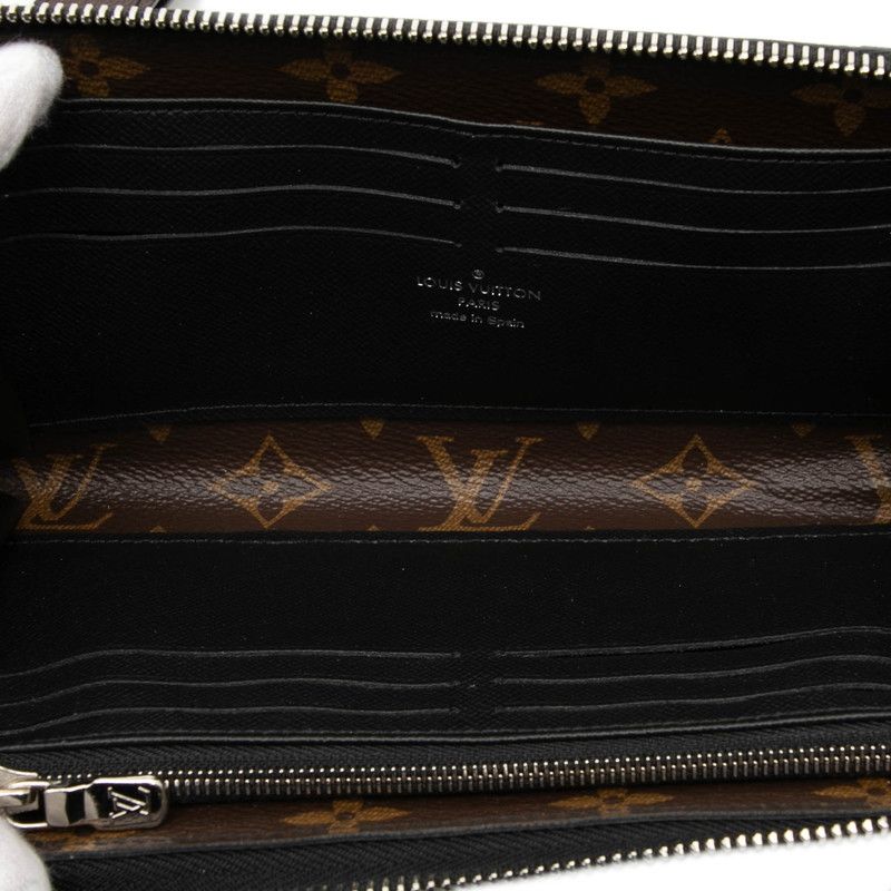 新品に近い ルイヴィトン ジッピー ドラゴンヌ モノグラム マカサー 長財布 黒 駅南やまご質店オンラインショップ / ヴィトン モノグラム マカサー
