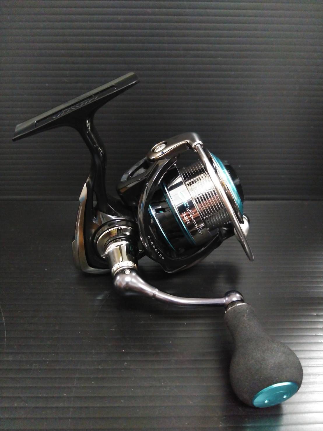 ダイワ １６ エメラルダス ２５０８ＰＥ アオリイカ エギング スピニングリール 02