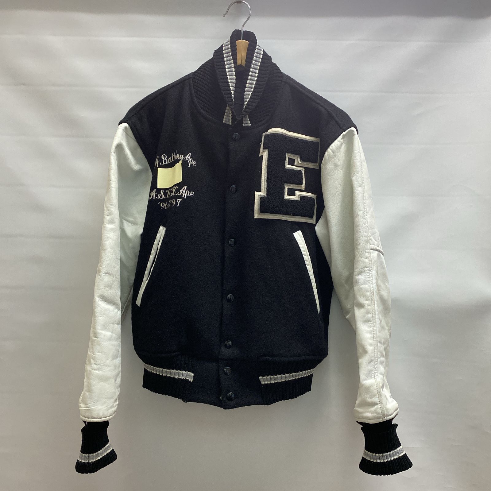 浜館75-2202] [店舗併売品] A BATHING APE × POST 超レア! 入手困難 