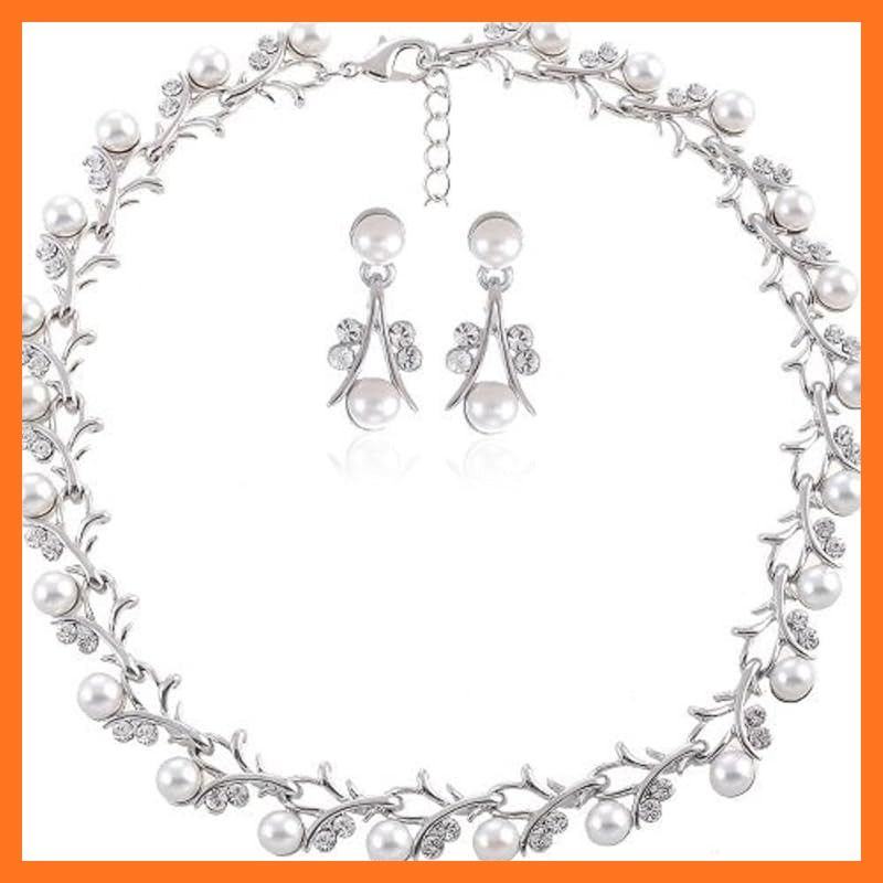 【新品】 [NEOGLORY] JEWELRY［ネオグロリー］ ネックレス & ピアス 2点 セット 7mm パール & キュービックジルコニア つやたま シンプル 大人 ジュエリーボックス 付き （ネオグローリー） 1