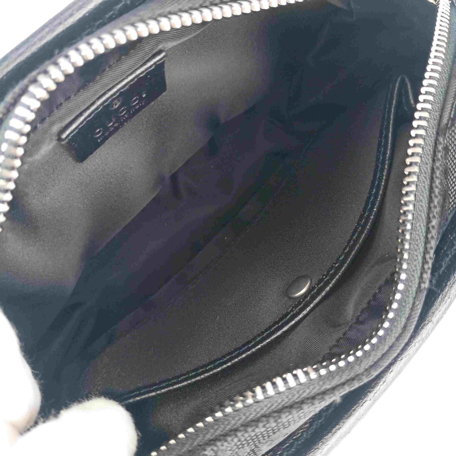 GUCCI グッチ セカンドバッグ オフ ザ グリッド クラッチバッグ 627475
