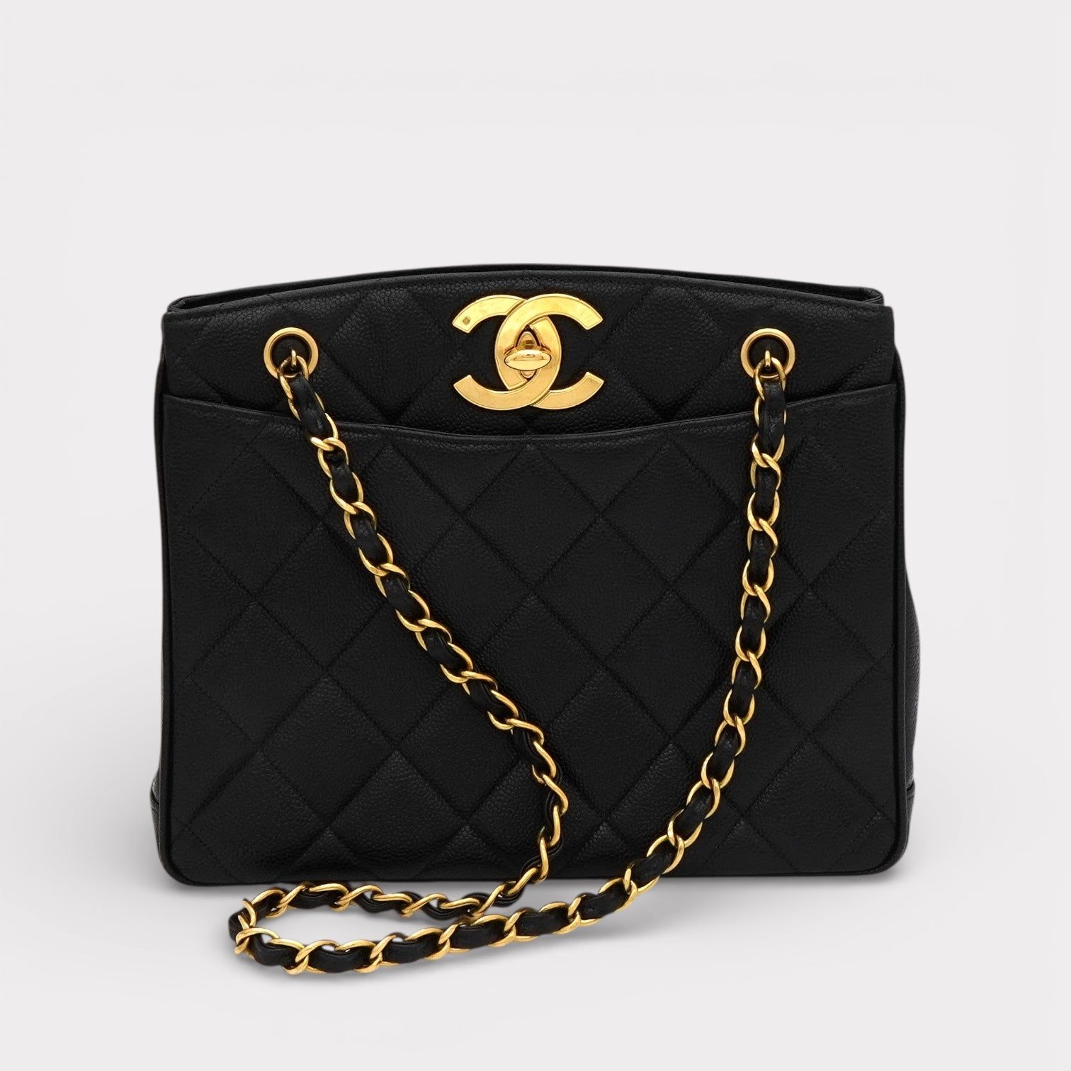 シャネル　キャビアスキン　ターンロック　ハンドトートバッグ　ブラック CHANEL シャネル キャビアスキン ブラック ターンロックトートバッグ