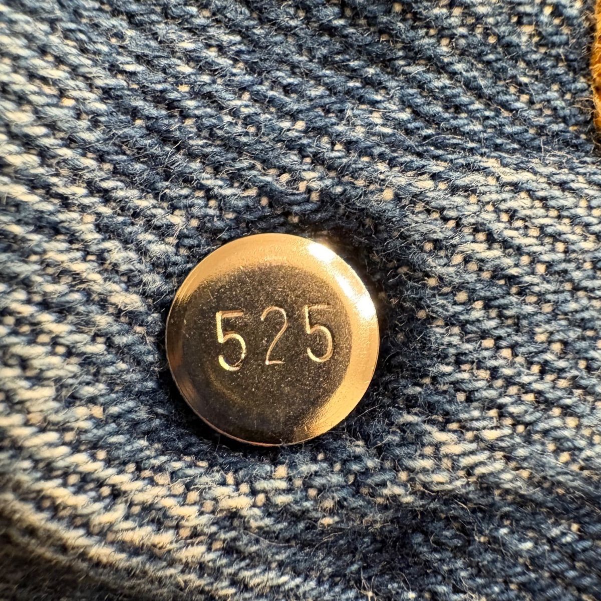 32インチ】Levi