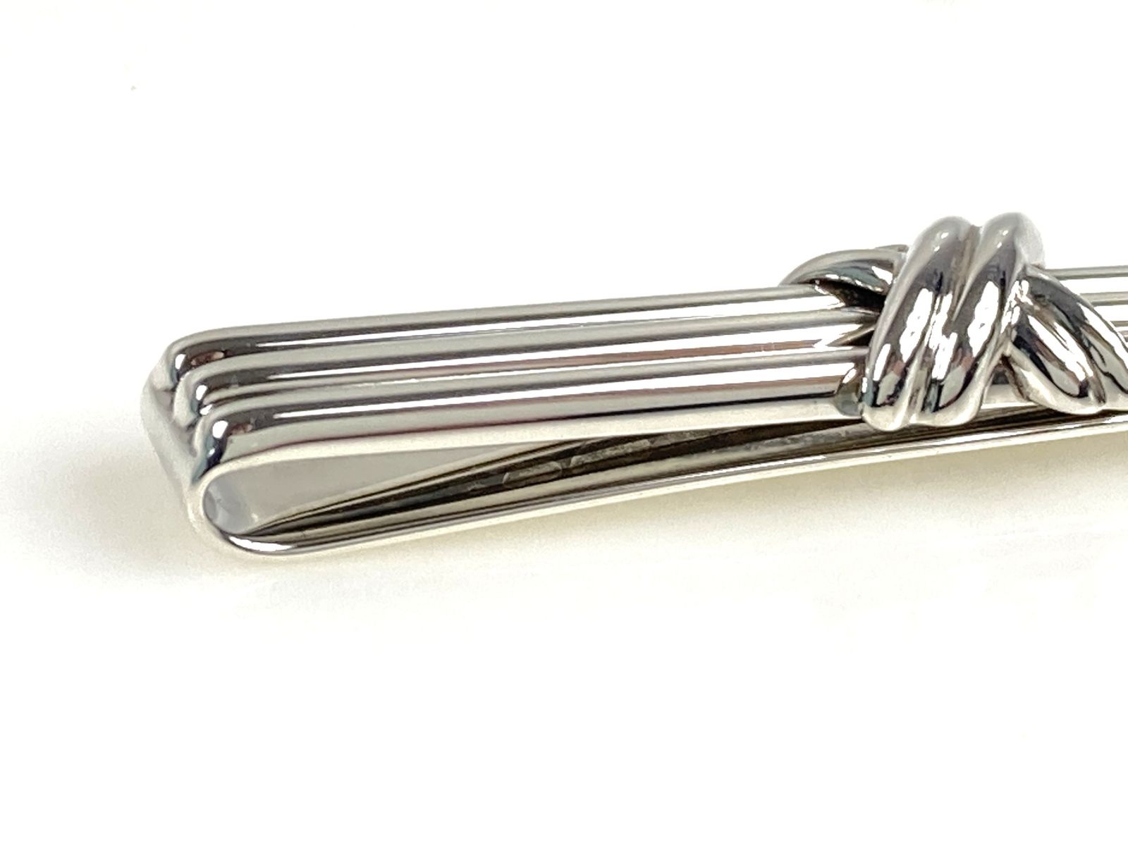c496 美品　ティファニー　1992 シグネチャー　ネクタイピン　925 c496 美品 ティファニー 1992 シグネチャー ネクタイピン 925 - メルカリ