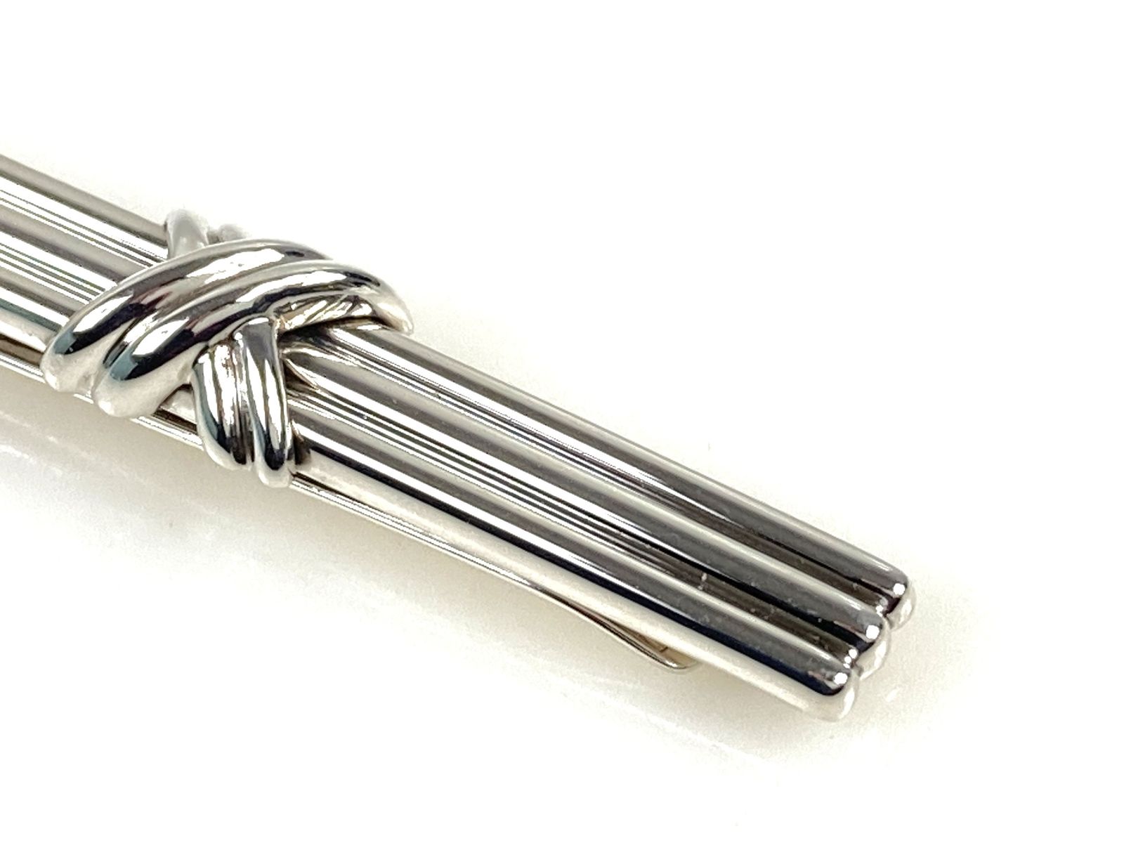 美品 ティファニー TIFFANY シグネチャー ネクタイピン 保存袋付き