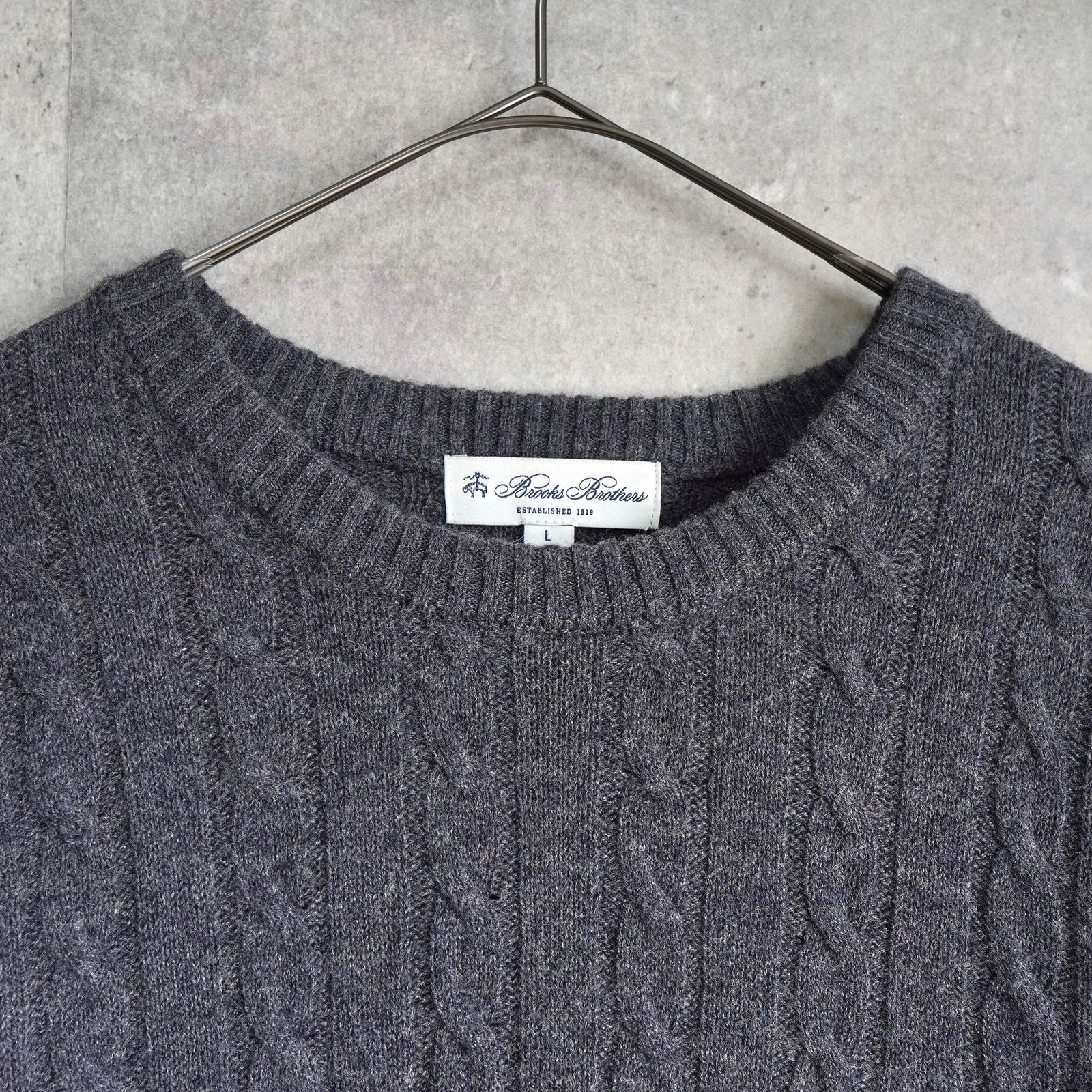 ブルックス ブラザーズ ケーブル編み ワンポイントロゴ ニット グレー