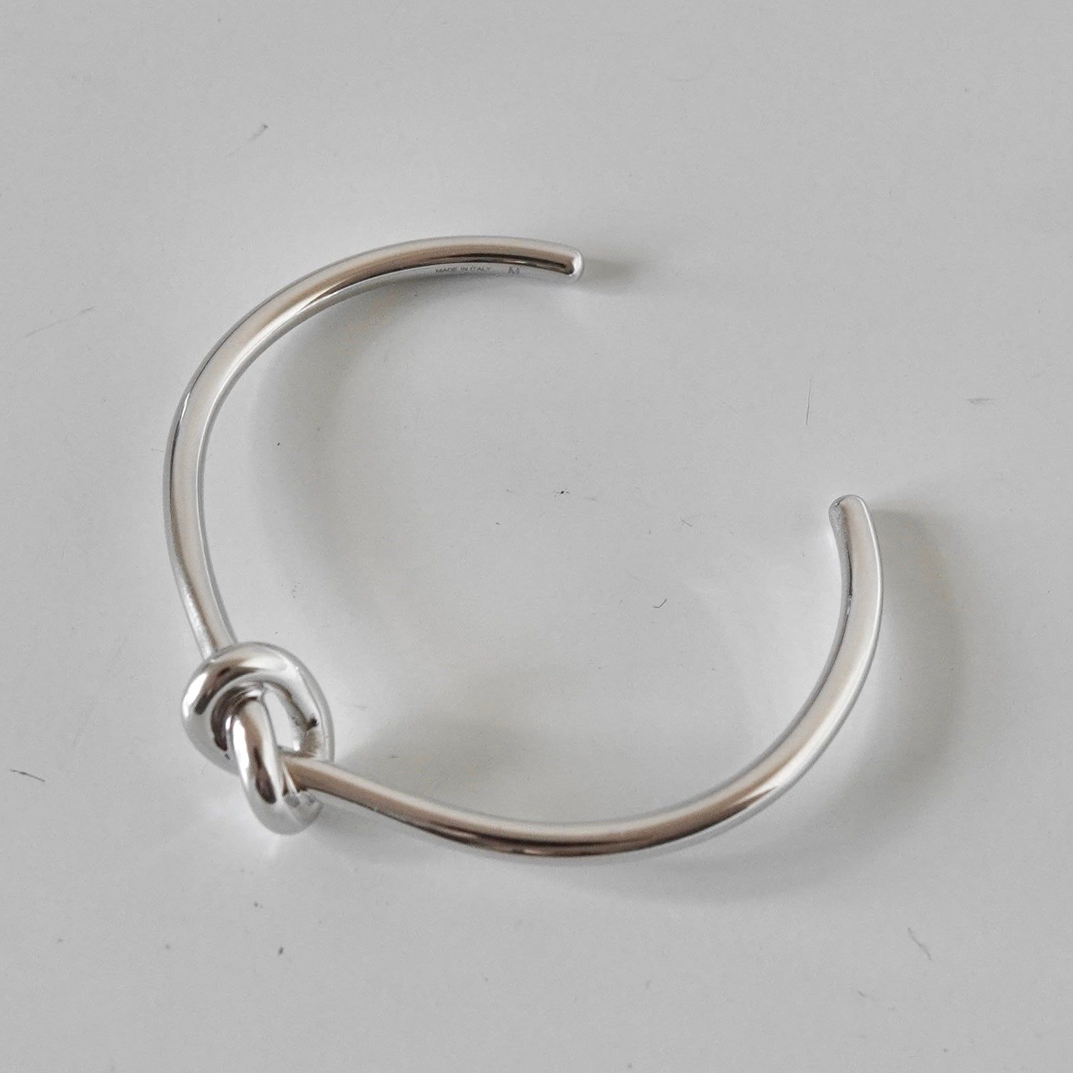 セリーヌ ノット シルバー ブレスレット バングル レディース 箱付き