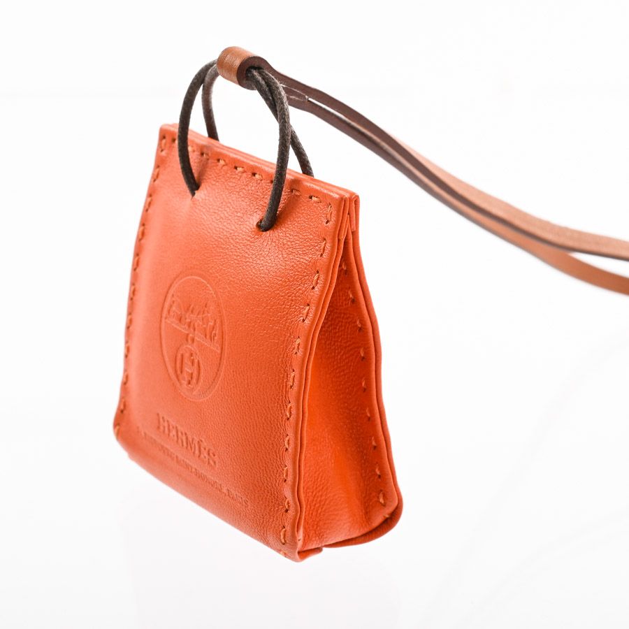 HERMES エルメス チャーム サックオランジュ - メルカリ