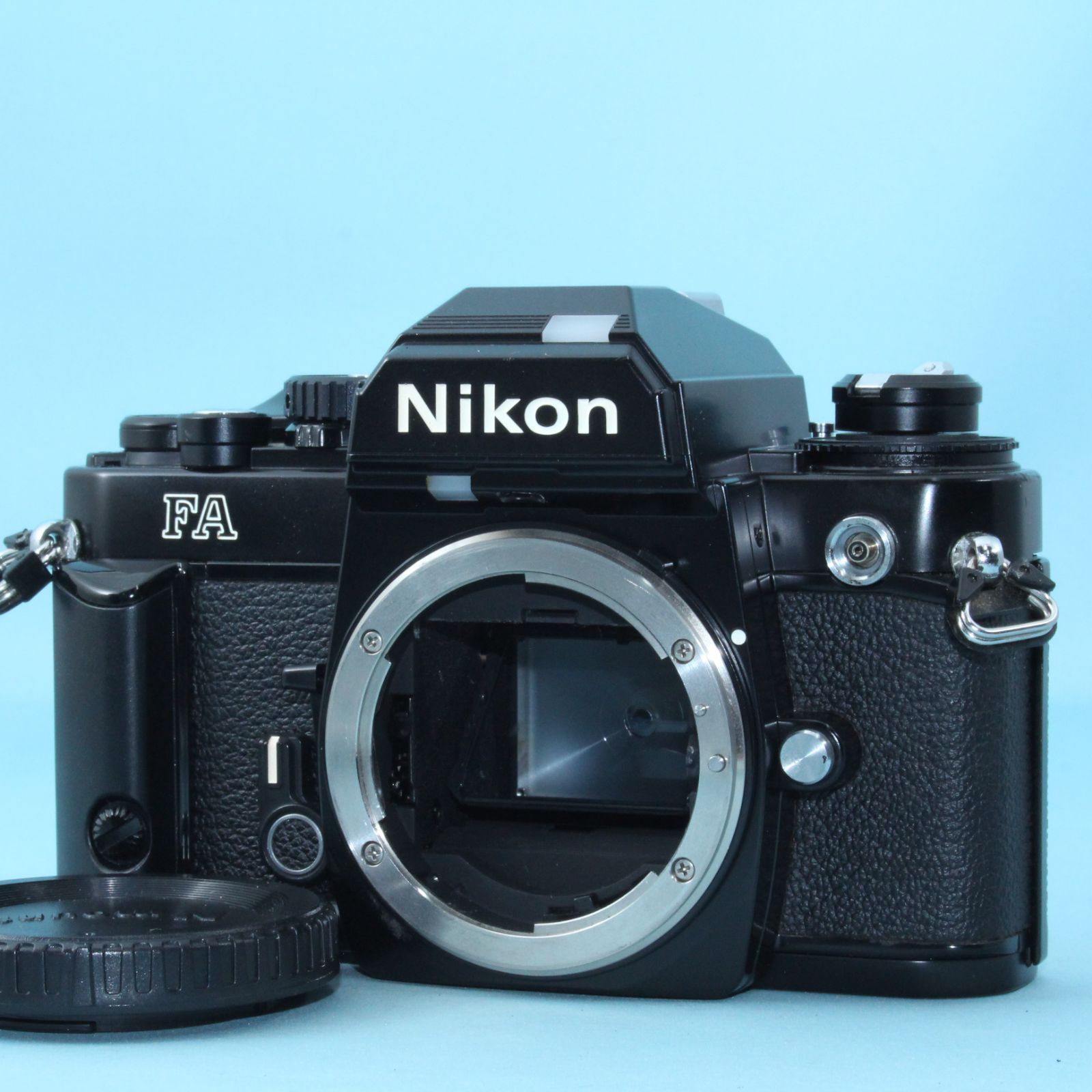 美品 完動品 Nikon FA フィルム一眼レフカメラ ブラックボディ 美品 Nikon FA ブラック ボディ 返品保証 ニコン 一眼レフフィルム