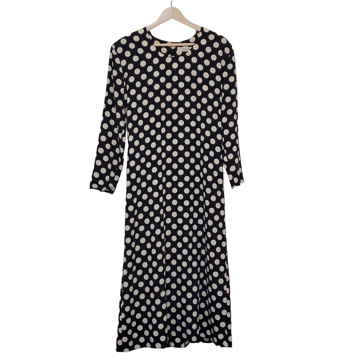 カネコイサオ　ワンピース 新品未使用　色はクロ KANEKO ISAO(カネコイサオ) ワンピース レディース - 黒×アイボリー