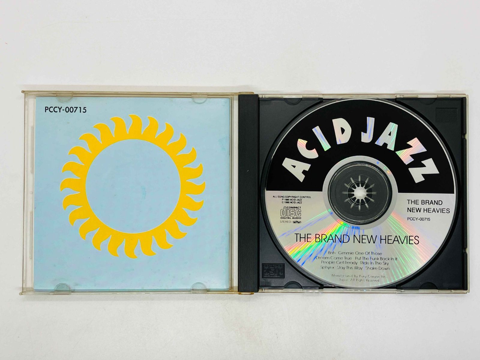 ブランニューヘヴィーズ THE BRAND NEW HEAVIES - ザ・ブラン・ニュー・ヘヴィーズ｜ARTISTS