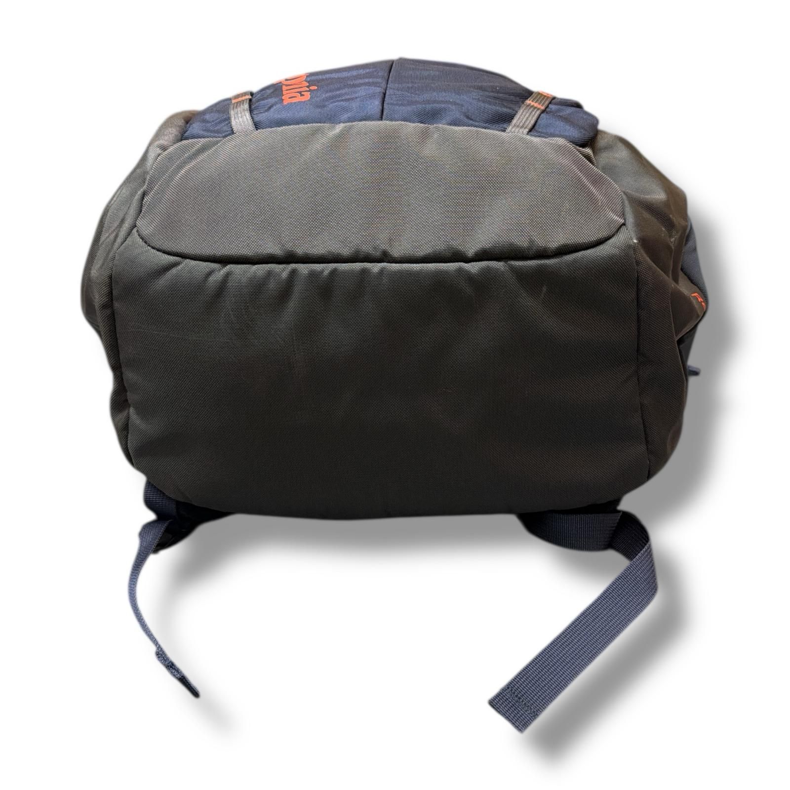 参考上代16,500円 patagonia Refugio Pack 28L レフュジオパック 