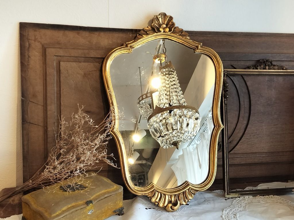 フランスアンティーク素敵な壁掛けミラー フランス アンティーク 素敵な装飾 ゴールド 壁掛け ミラー 鏡 - メルカリ
