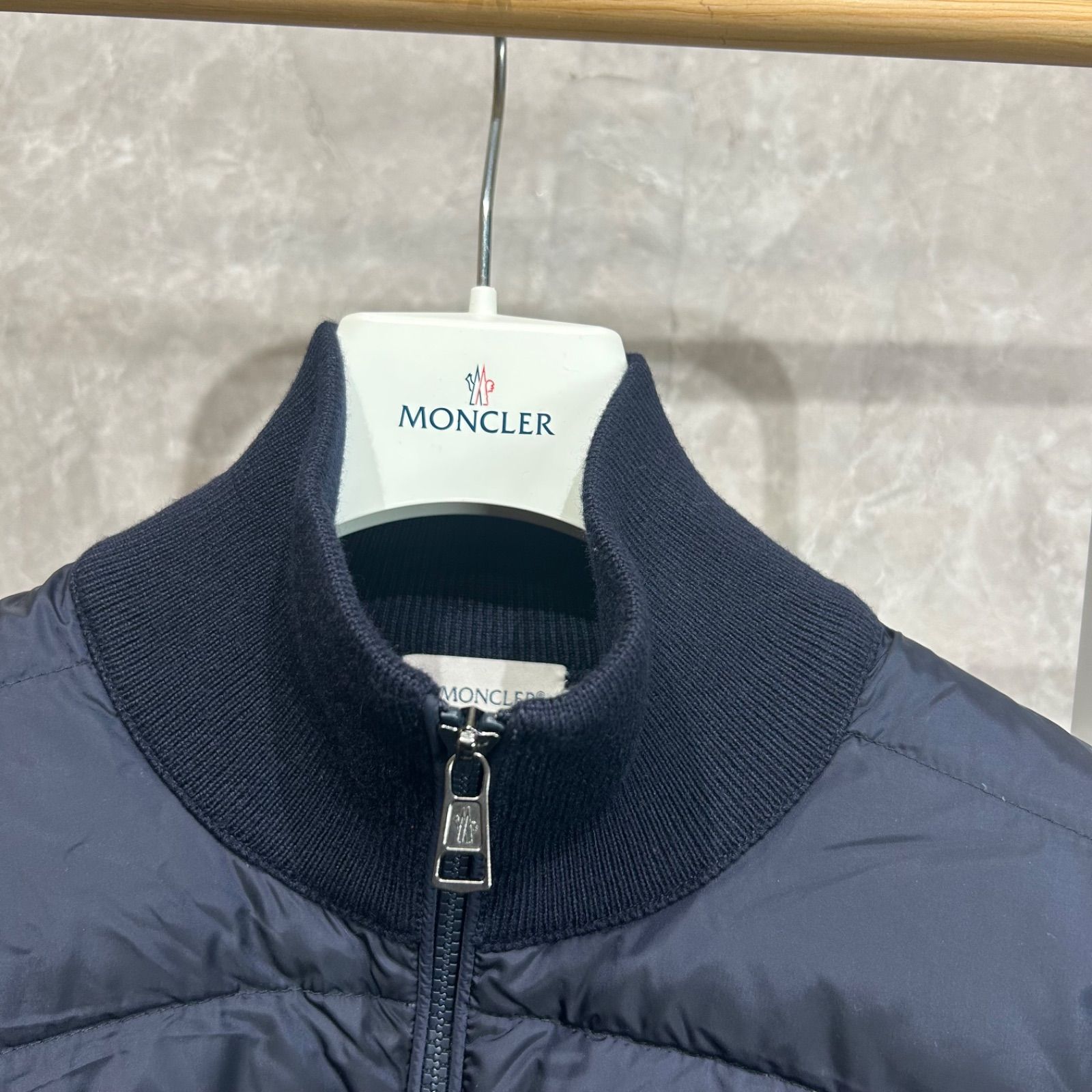 美品】 MONCLER モンクレール ハイブリッドダウンニットジャケット