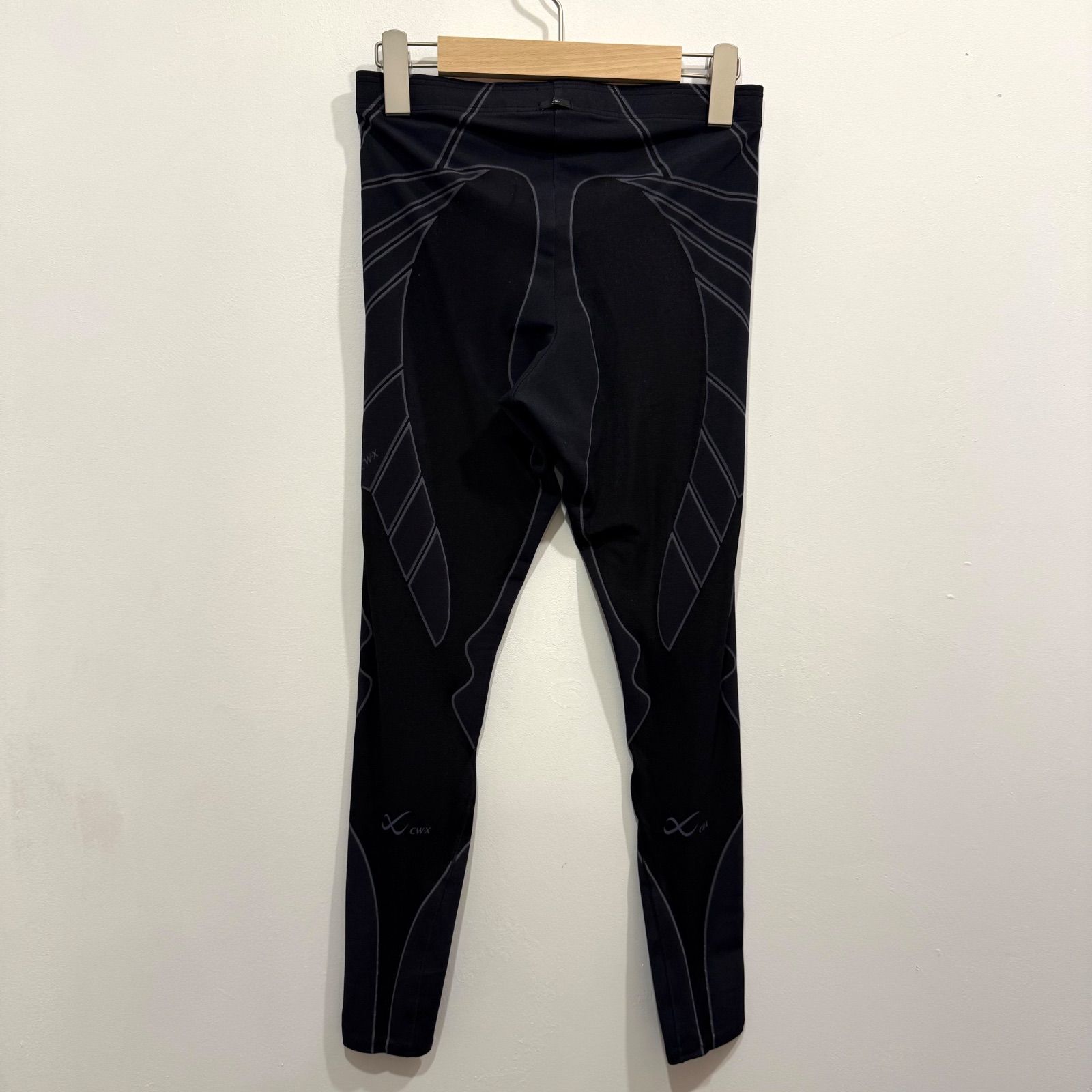 CW-X スポーツタイツ レボリューションロング HXO589 メンズ サイズM