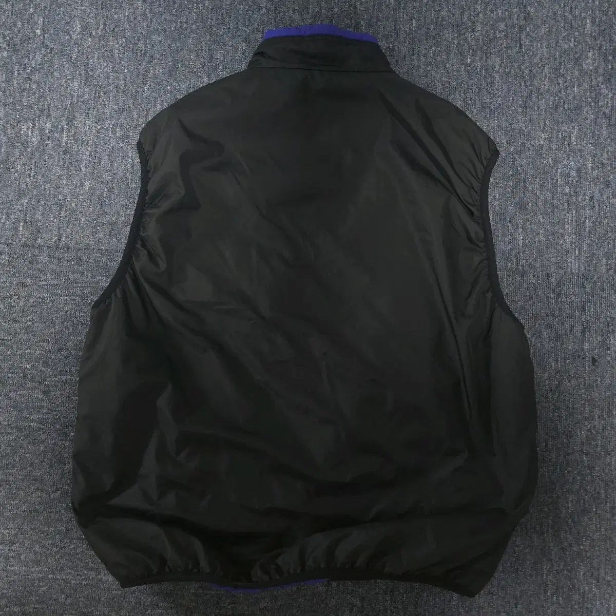 パタゴニア パフボール ベスト ブラック M(103) - メルカリ