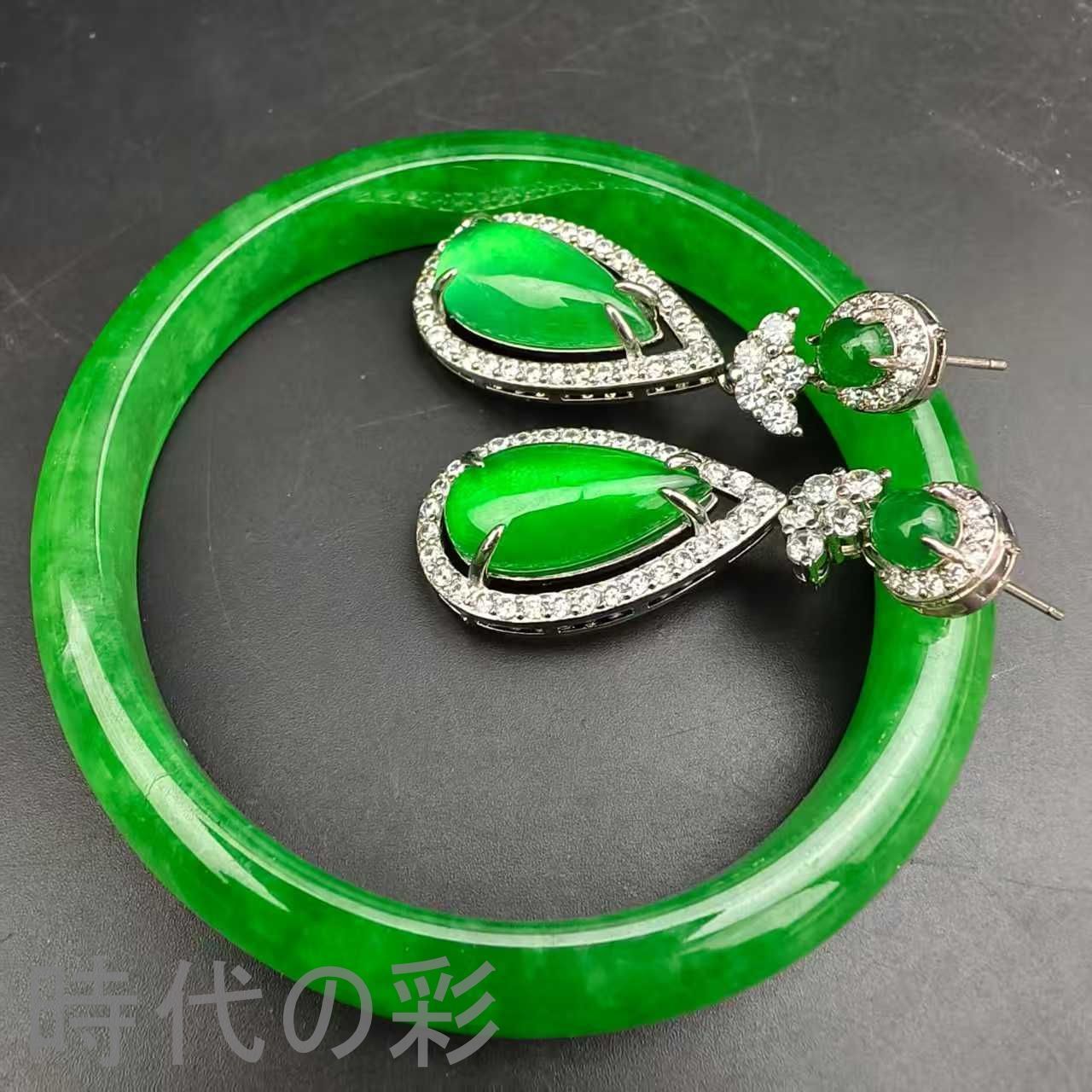 古玉老翡翠 バングル＋雨滴耳環セット』中国古美術 古代ミャンマー 高