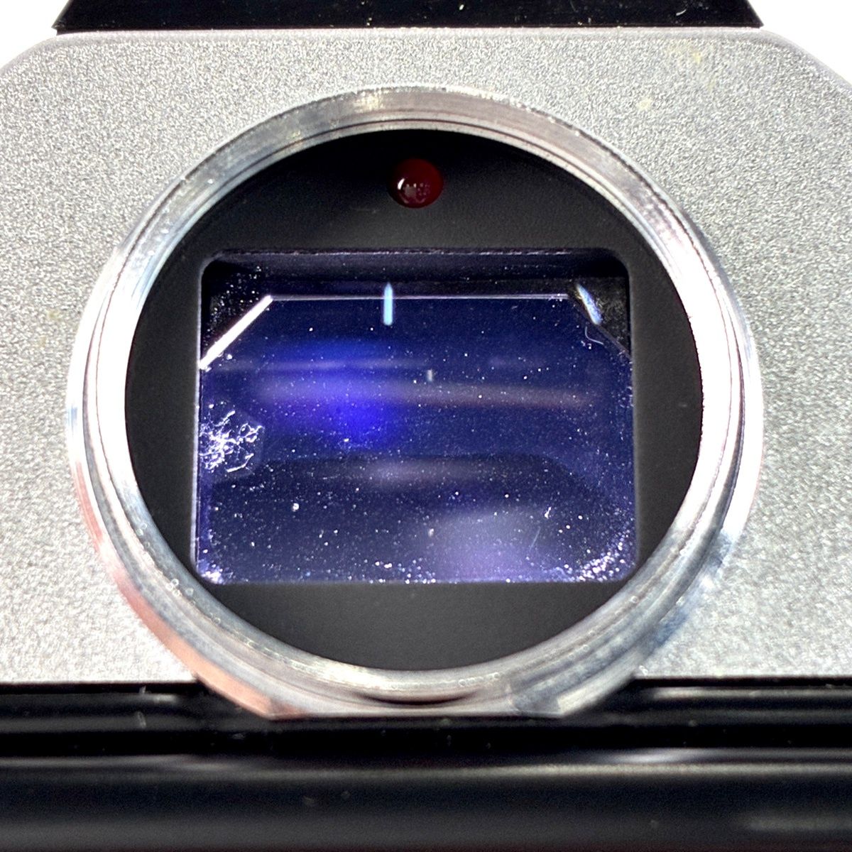 【実用品】Nikon New FM2 ニコン ボディ シルバー MF 一眼レフ ニコン（Nikon） Nikon New FM2 シルバー 35mm 一眼レフ フィルム