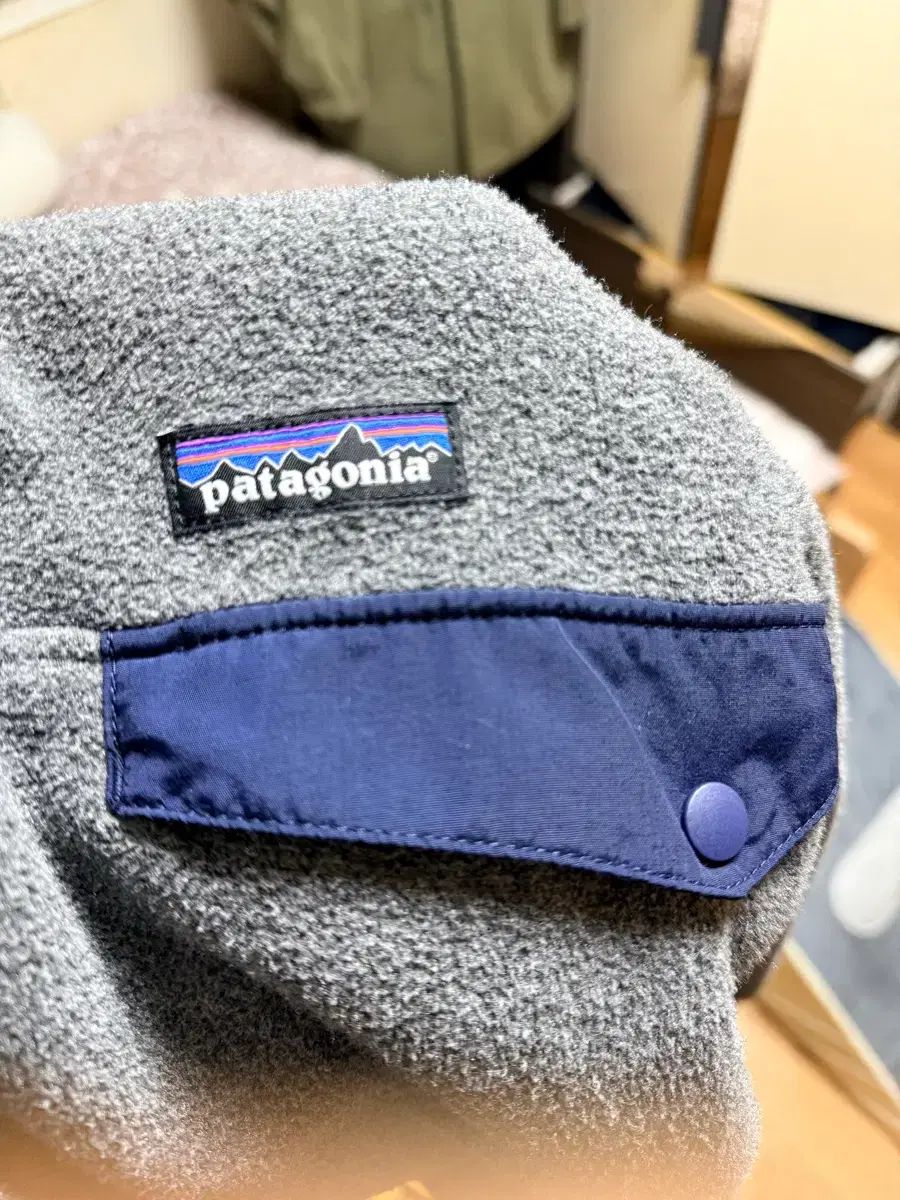 ニッケルネイビー