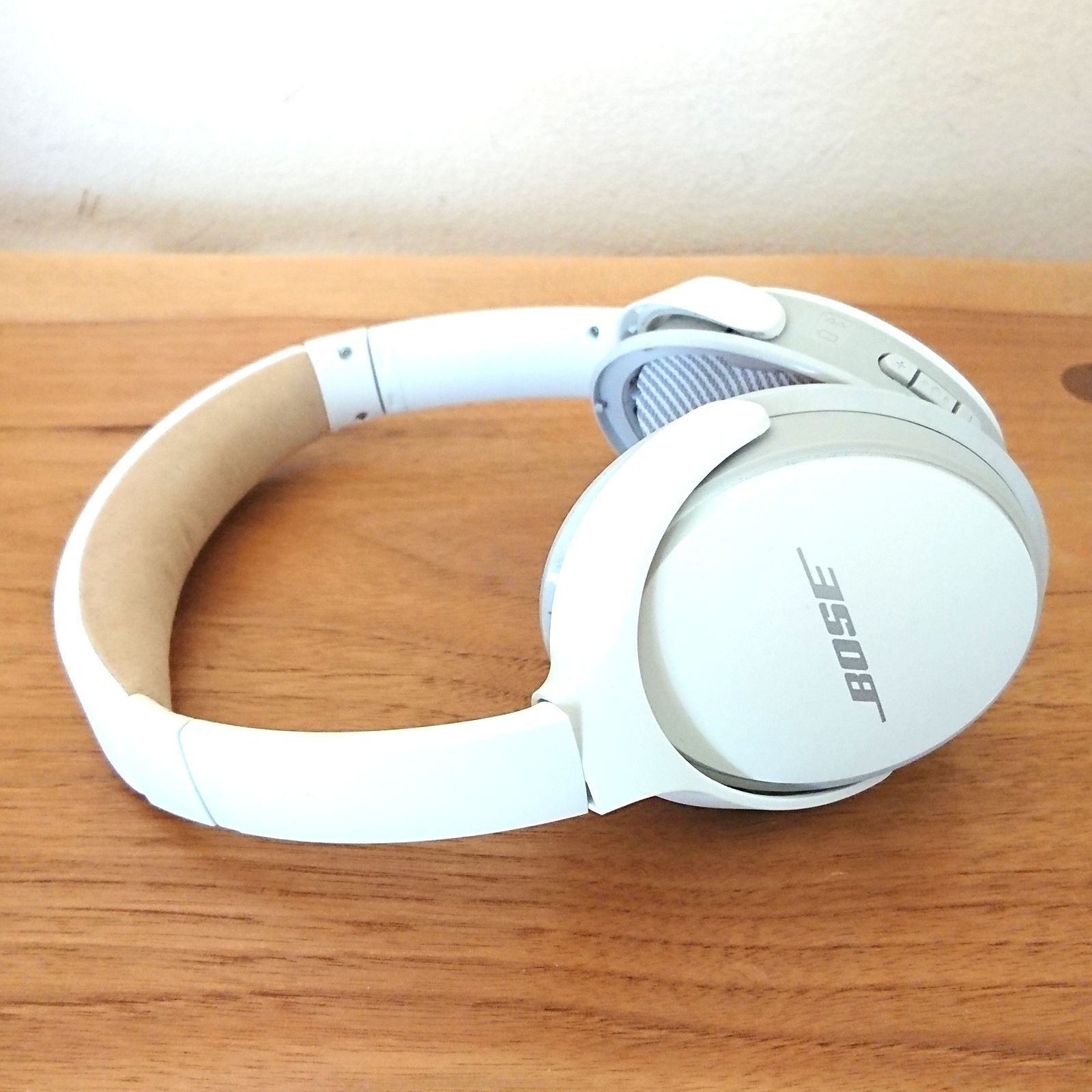 Bose SoundLink ワイヤレスヘッドホン ホワイト 1年以上愛用している Bluetoothヘッドホン Bose SoundLinkレビュー
