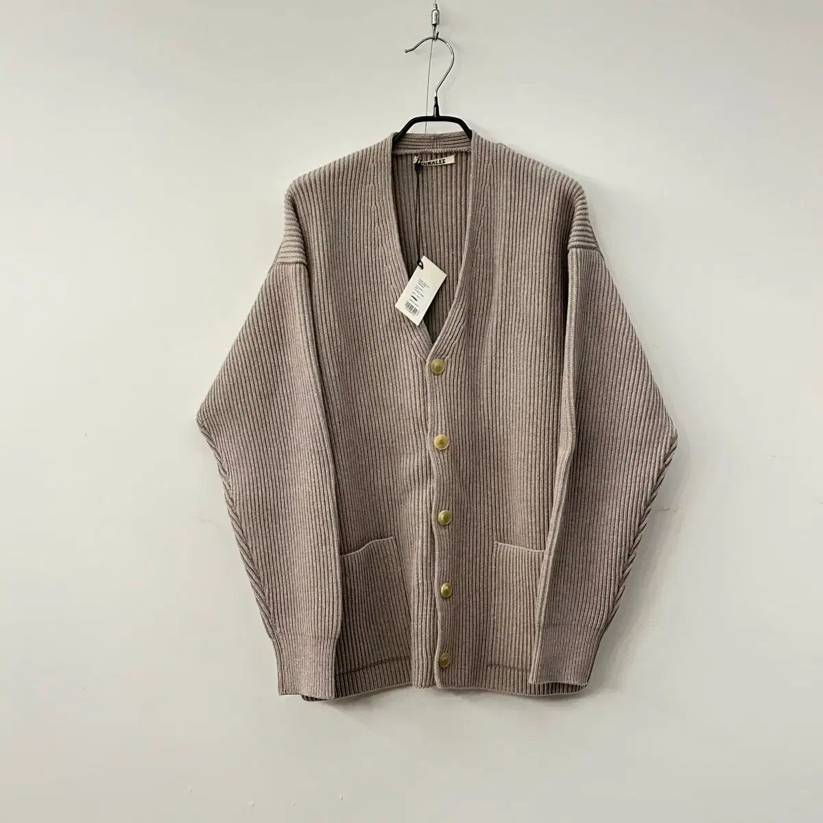 1週間限定出品！ AURALEE 22ssブークレ カーディガン サイズ3 オーラリー カーディガン サイズ3 (A2088) - メルカリ