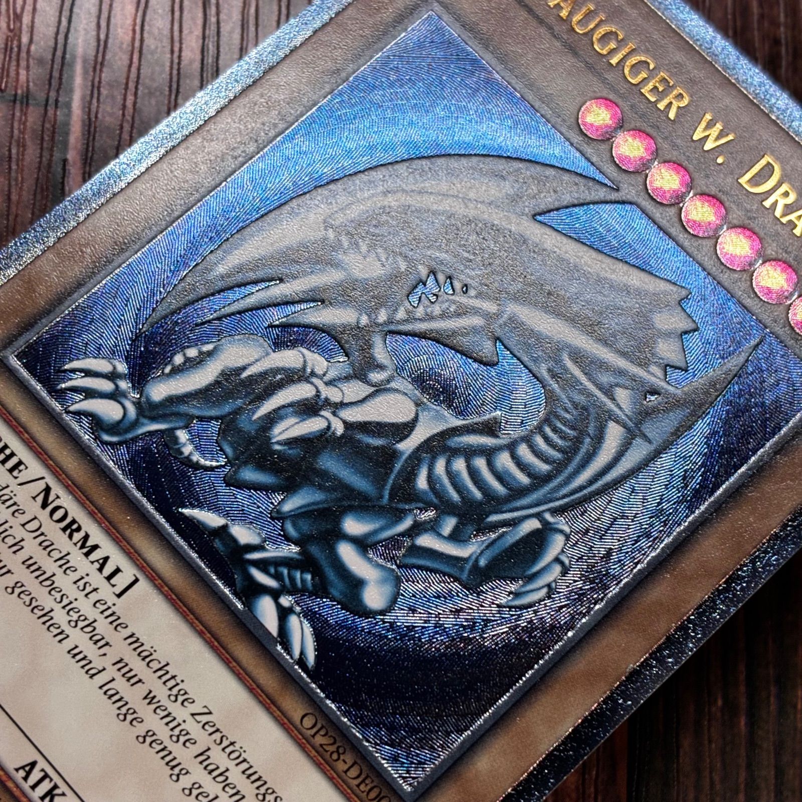 遊戯王 ドイツ版 EU版 青眼の白龍 レリーフ - メルカリ