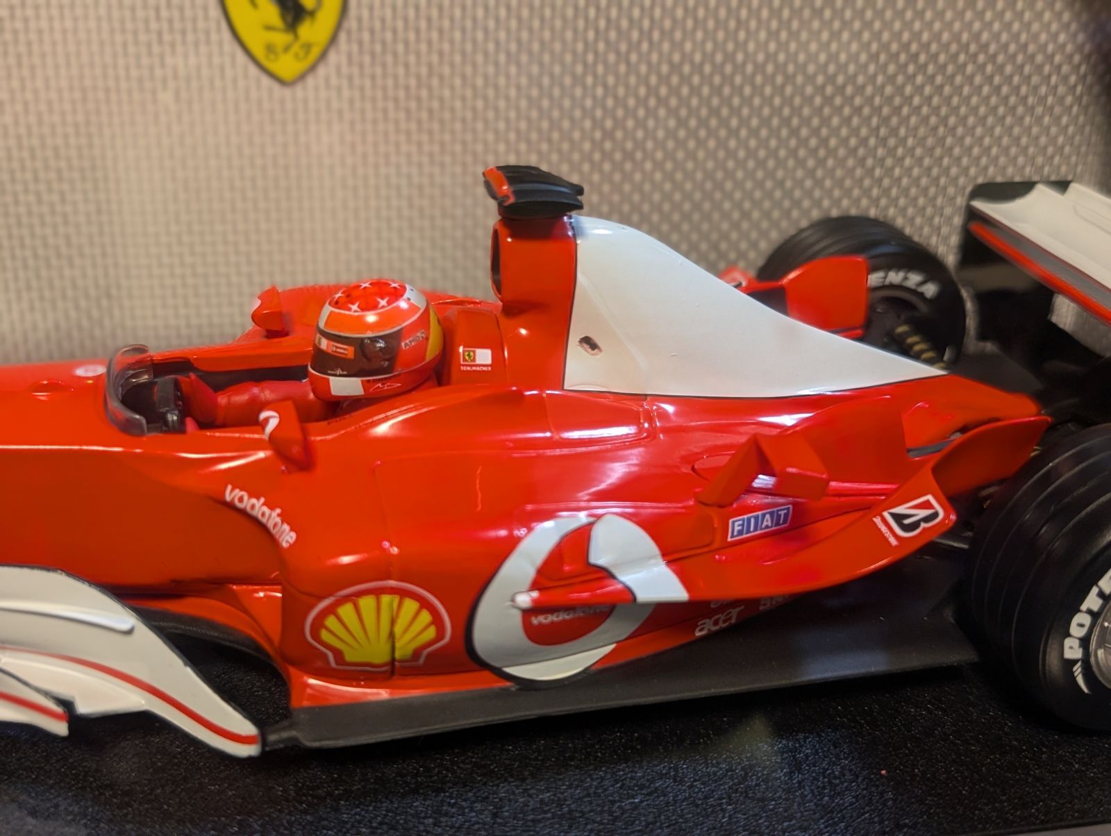 未開封1/18マテル フェラーリF2003‐GAミハエル・シューマッハ - メルカリ