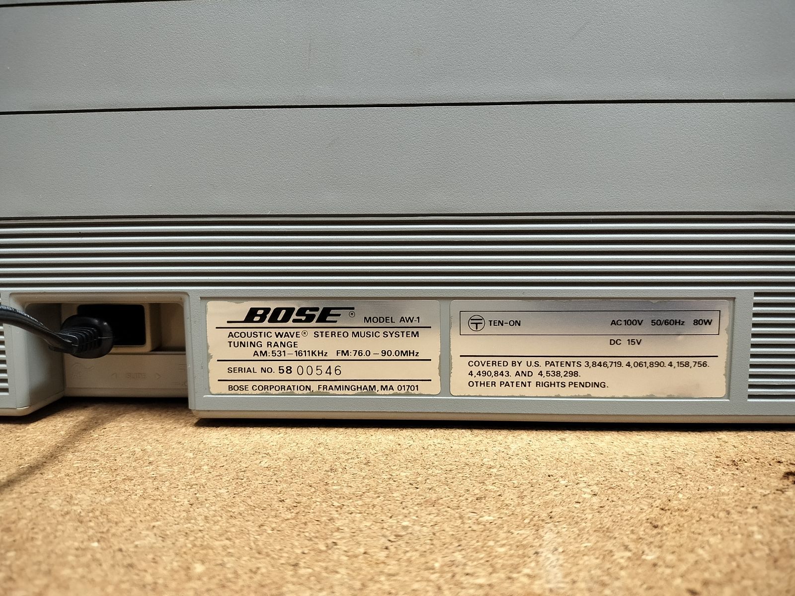 希少品】 BOSE ® MODEL AW-1 Acoustic Wave Music System ラジオ